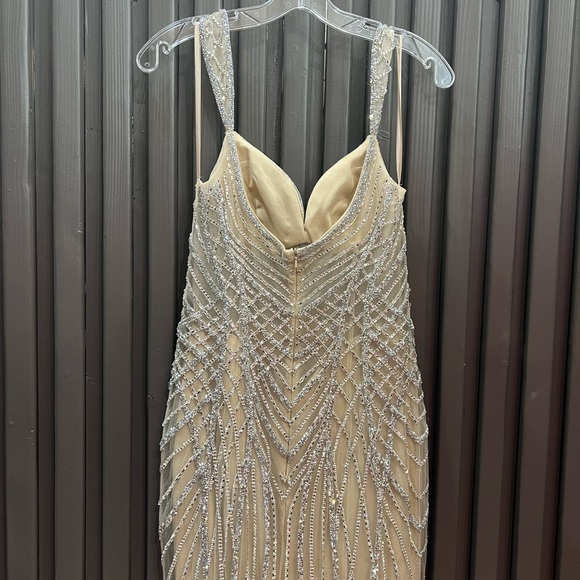 NWT Size 6 pageant/ wedding/ prom gown - Picture 5 of 11